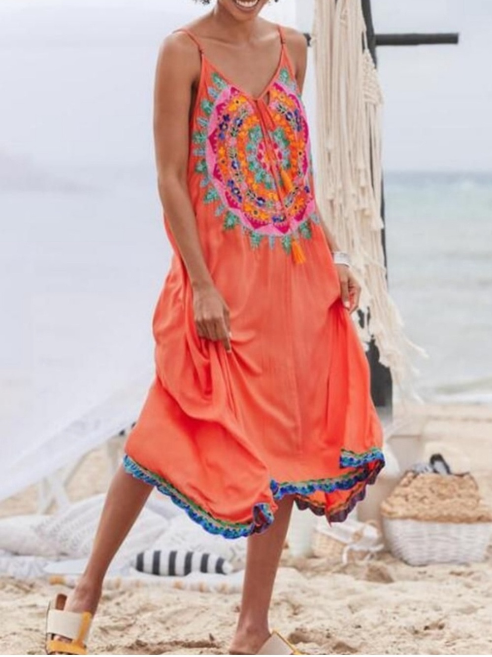 Ruby Yaya Sleeveless Meadow Mandala Sun Dress Swim Cover Up Medium Embroidered